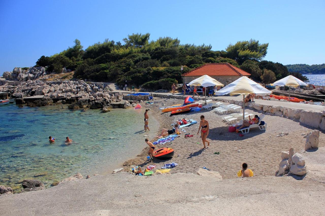 Apartments By The Sea Prizba, Korcula - 149 Exterior photo